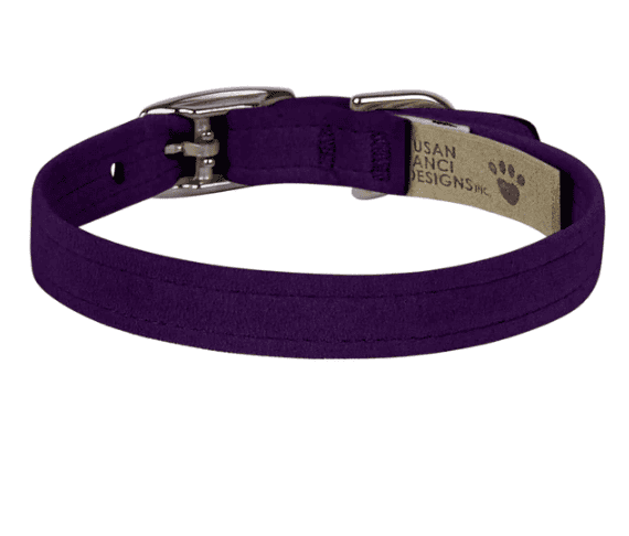 A dog collar in deep purple color with a metal buckle, designed for pet fashion and comfort, ideal for stylish and secure pet accessories.